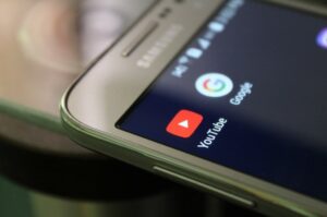 Cara Menyimpan Video dari Youtube ke Galeri Handphone